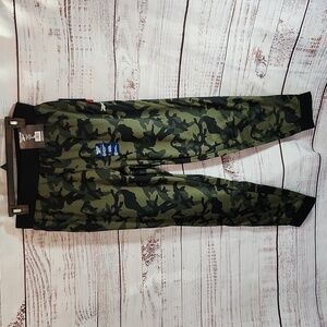 NWT Reebok men's fleece joggers pants